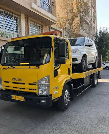 امداد خودرو بروجرد با کادری با تجربه